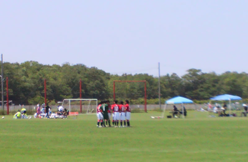 メトロポリタンリーグ(U-14) 2012/05/27 浦和レッズJrユースU14 vs 横浜FC JrユースU14 1-1引き分け・・・個人技をより生かす動き